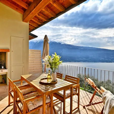 Apartment La Terrazza Sul By Theater *